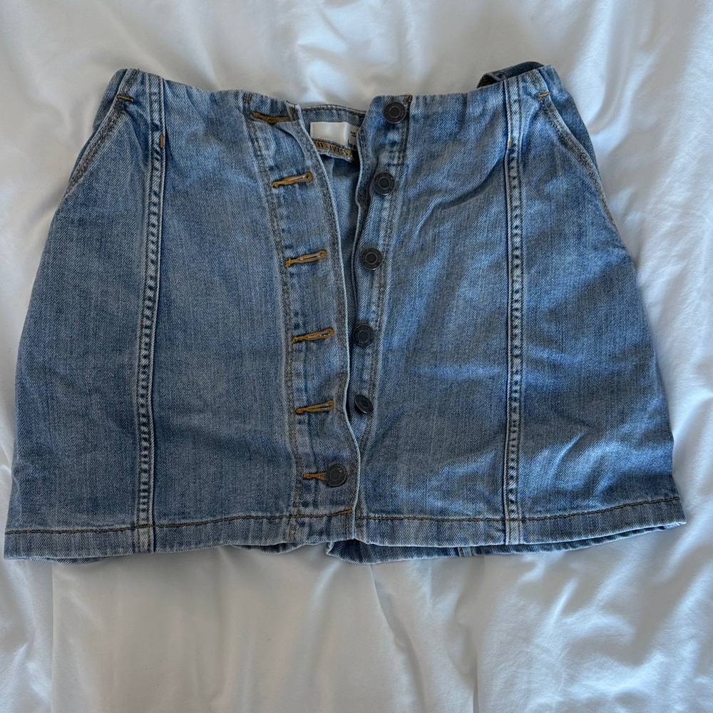 Aritzia Denim Button-Front Mini Skirt - Blue